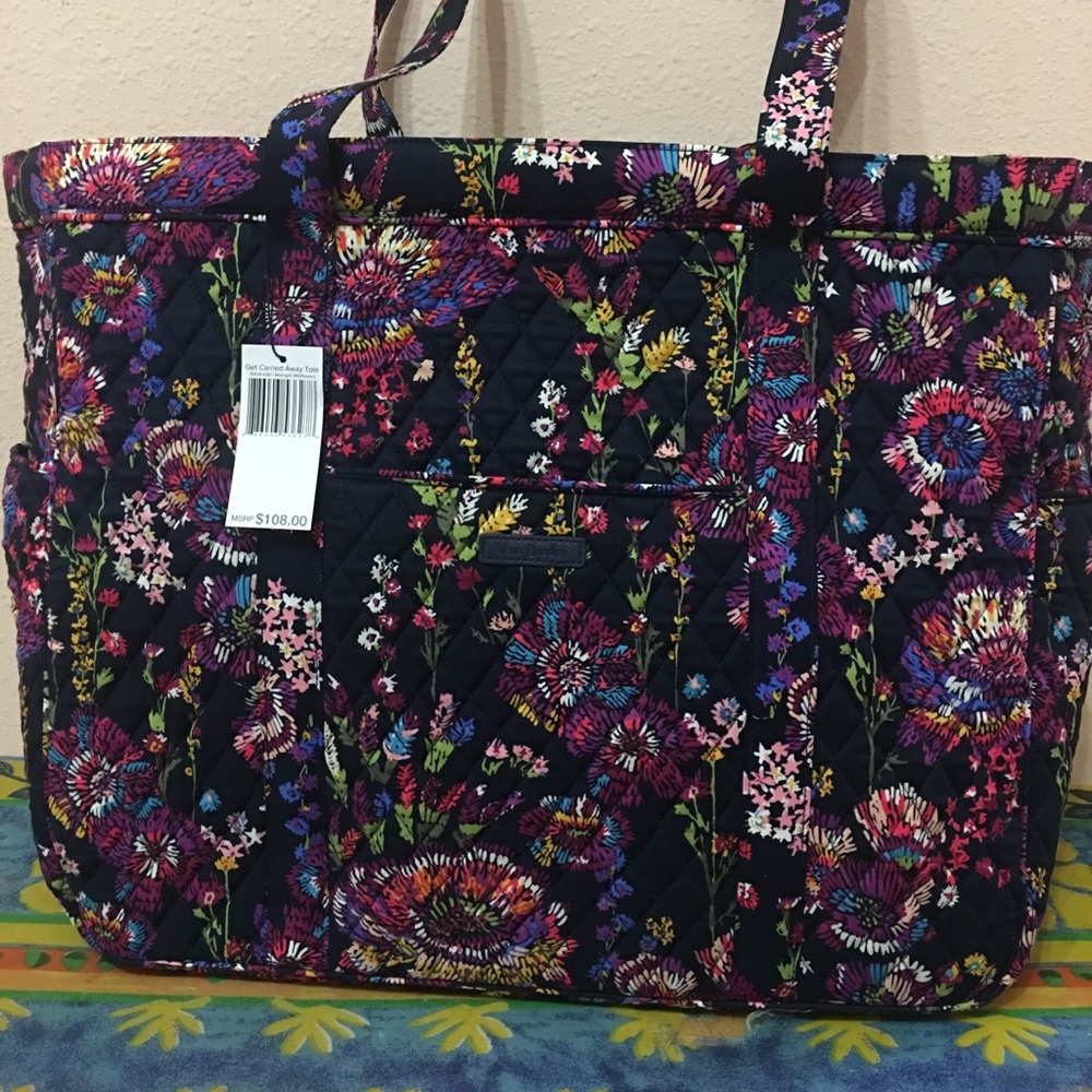 Vera Bradley Get Carried away tote